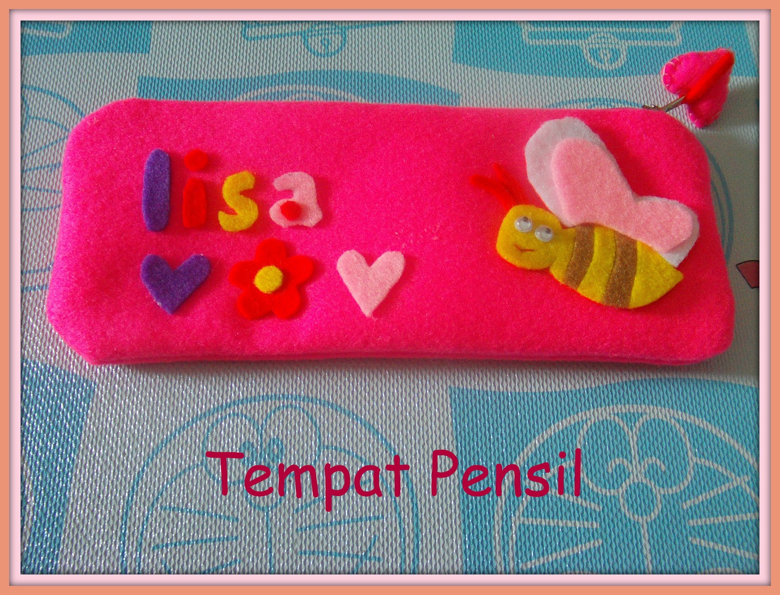 TEMPAT PENSIL CANTIK d=(´ )=b Karlina Flanel